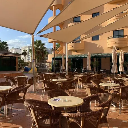 Victoria Playa Hotel 4*