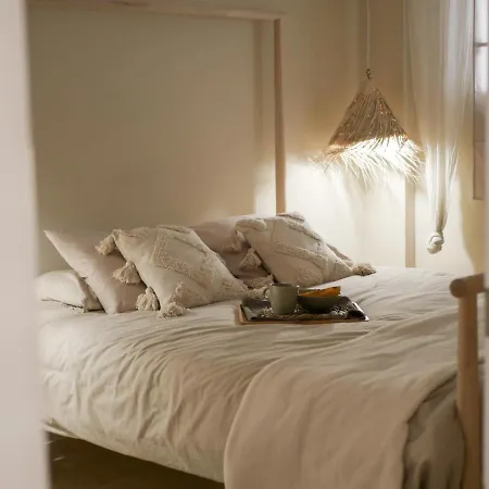Sea Romantic Beachfront Cotobro Beach, Apartment