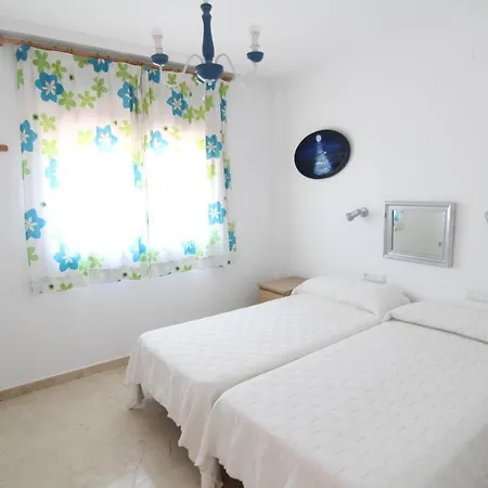 Сasa de vacaciones Casa La Rijana 8 *