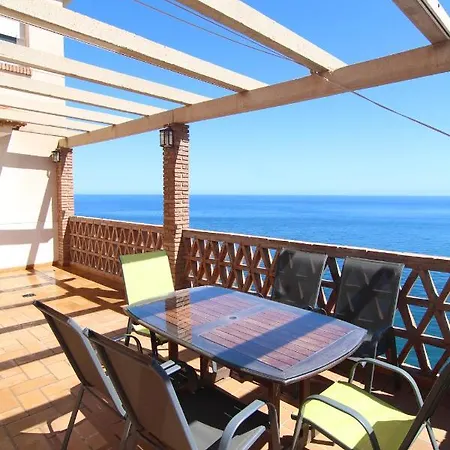 Сasa de vacaciones Casa La Rijana 8 *