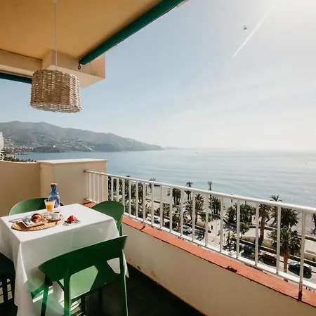 Apartamento Tuguest Velilla Ii