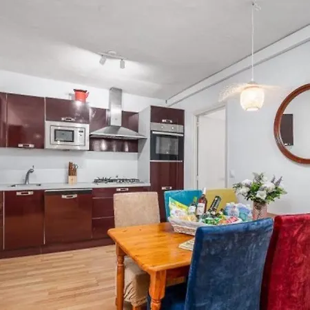 Apartment El-cason 1 *