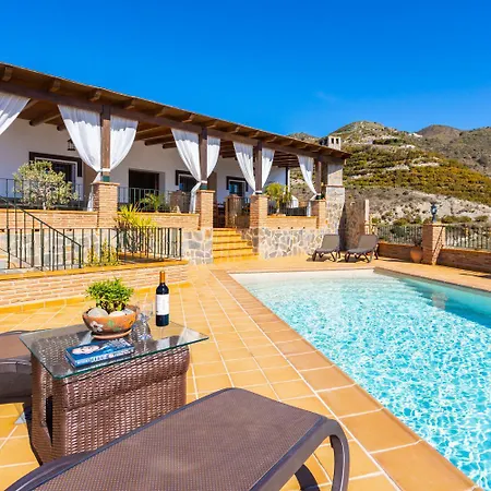Flores Villa *