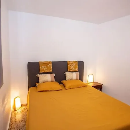 Casa Con Jacuzzi Hermanos Holiday home