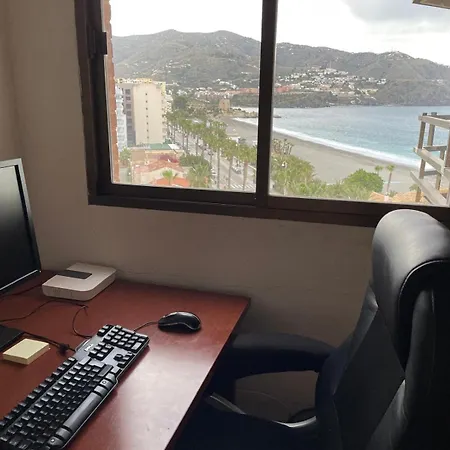 Apartamento Playa De Velilla - En Primera Linea Almuñécar