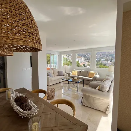 Atico Solymar Apartment