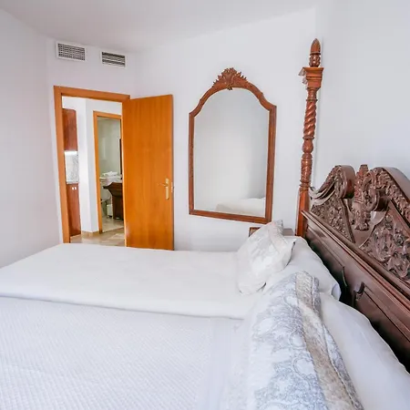 El Tranco Del Mar Apartment *
