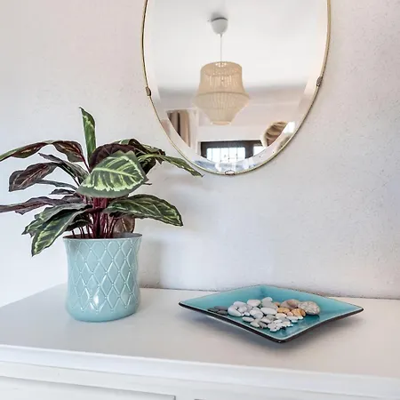 Apartamento Cozy Near And Restaurants *