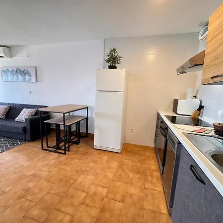 Pushe Playa Velilla Beach&tradition Appartement *