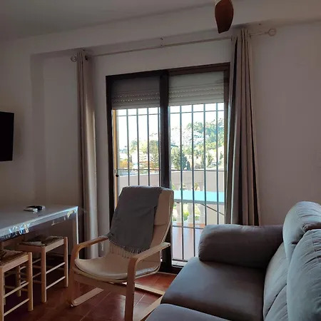 Beautiful 1 Bedroom In Velilla Appartement *