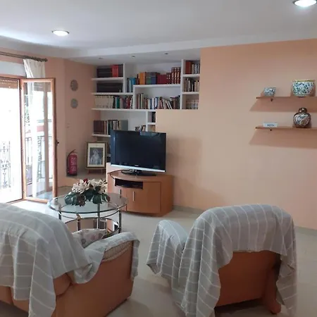 Apartamento En Calle Real Apartment