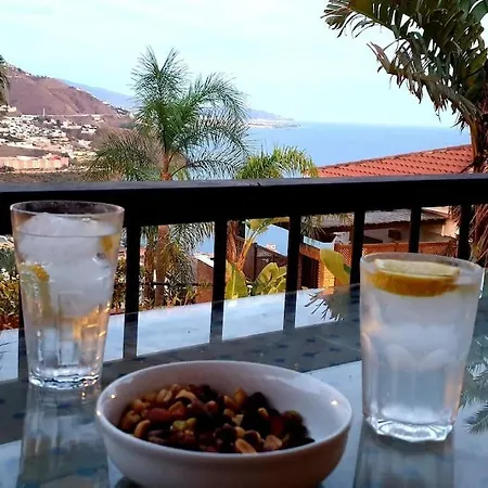 Casa De La Suerte Holiday home *