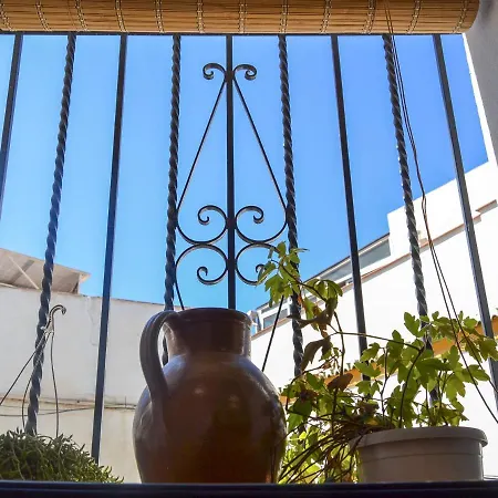 Casa Tipica Y Terraza, Maison Andalouse, Typical House With Rooftop Holiday home Almunecar