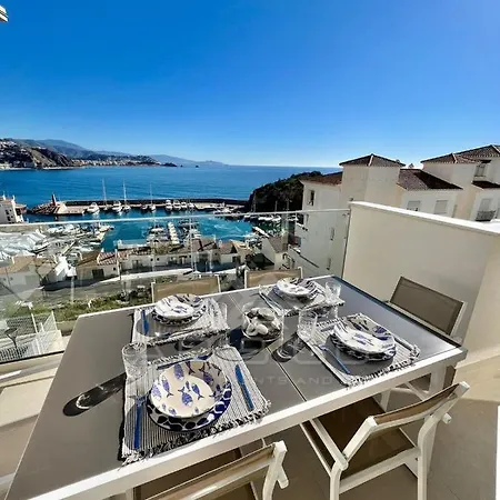 Icon Deluxe Marina Views Apartment *