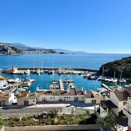 Icon Deluxe Marina Views Apartment *