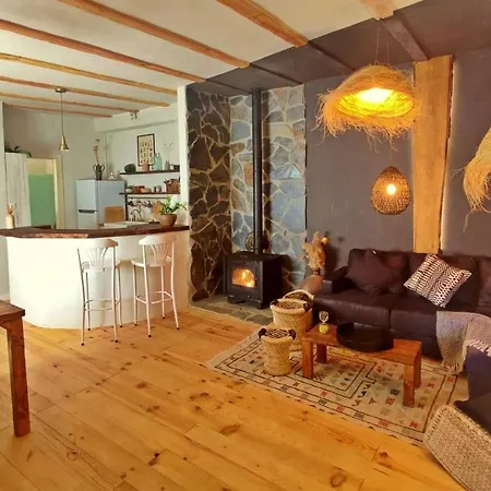 Esencia - Luxurious Off-grid Retreat Villa *
