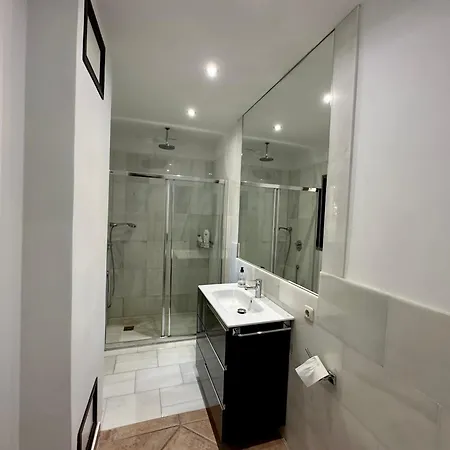 Apartment Cotobro *