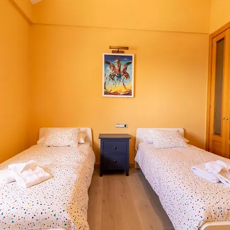 Rentitspain Atico Con Terraza Al Mar En Apartment