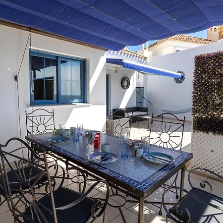 Rentitspain Atico Con Terraza Al Mar En Almunecar