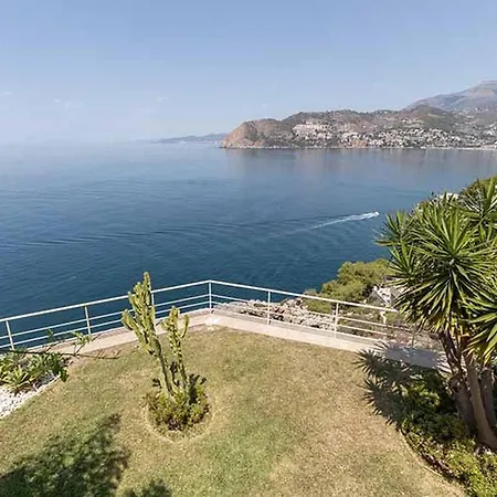 Holiday home Casa Lumar