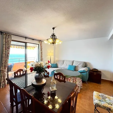 Apartamento Pushe Playa Velilla & Tradition 3
