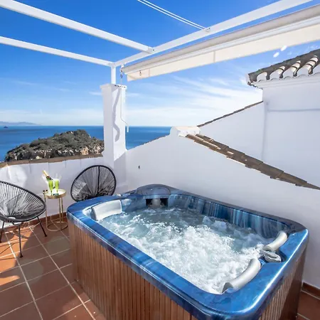 Precioso Adosado Con Jacuzzi En Marina Del *