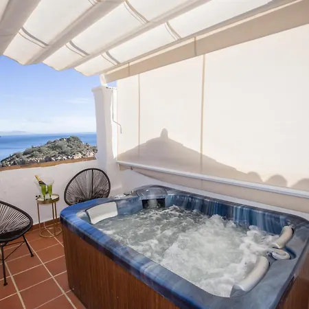 Precioso Adosado Con Jacuzzi En Marina Del *