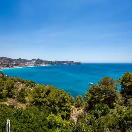 Villa Garden Club Sea Views And Pool *