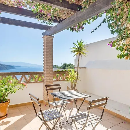 Holiday home Casa Lagarto - With Pool And Jacuzzi