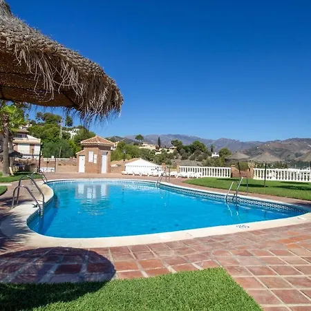 Casa de férias Casa Lambda, Vistas Al Mar, Piscina Y Confort Almunecar