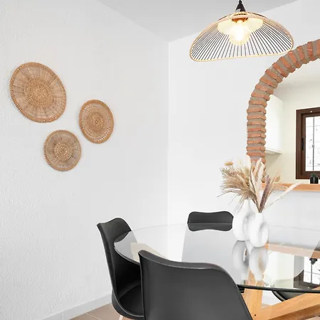 Lambda House Piscina Y Parking Apartment *