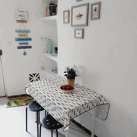 Andalusian House With Sea View In The Old Town Vakantiehuis