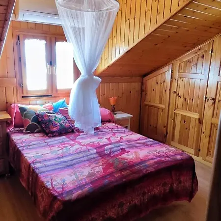 Chalet, Breathtaking Sea View With Large Jacuzzi Holiday home