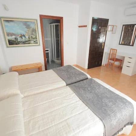 Hotel Goya *