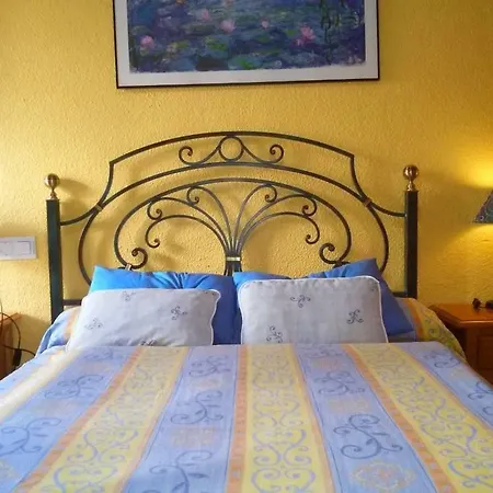 Cozy & Charming