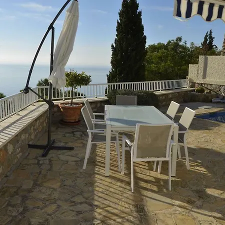 Villa Lemon Tree - Amazing Sea Views *