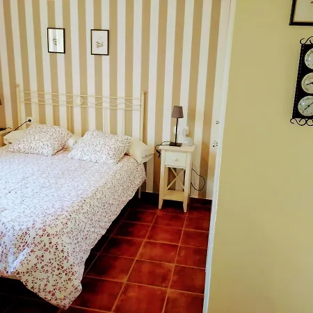 Apartamento Center Paseo Apartment: Renovated With Double Garage *
