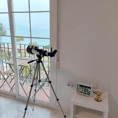 Luxury Penthouse: The Beacon At Punta De La Mona *