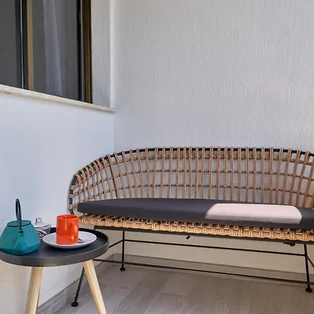 El Rompeolas Appartement