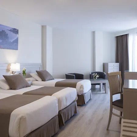 Helios Costa Tropical Khách sạn 3*