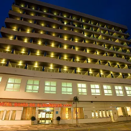 Khách sạn Bahia 4*
