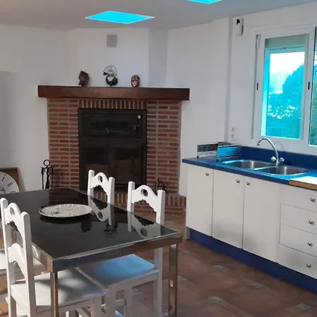 Villa Villa *