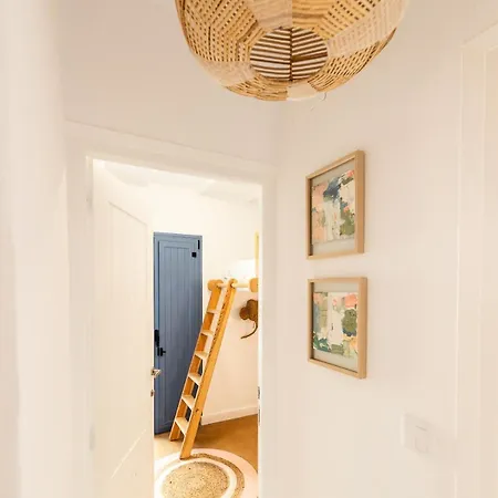 Holiday home La Perla Del Pueblo - 4-Bed Retreat - Pool & Sea Views Almunecar