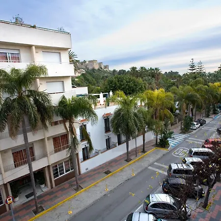 Olas De Hotel