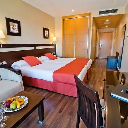 Khách sạn Bahia 4*