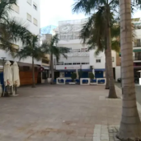 Apartamento Center Paseo Apartment: Renovated With Double Garage