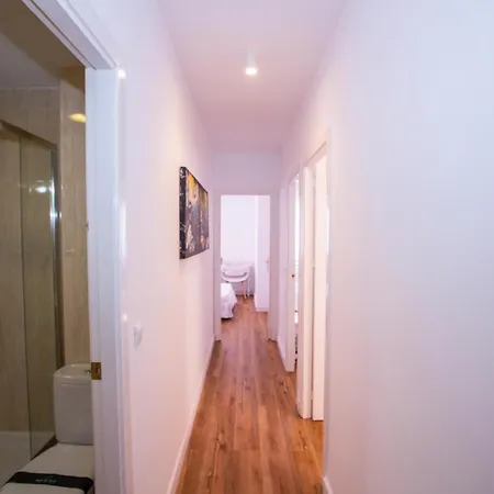 White Great Location Apartment Almunecar