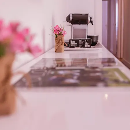 Apartment White Great Location *
