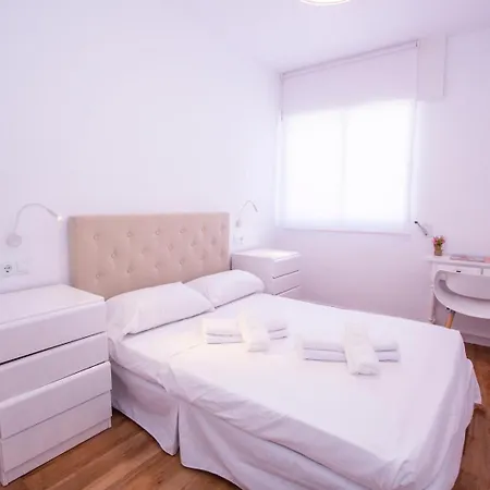 White Great Location * Almunecar