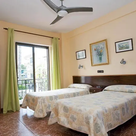 Casa de hóspedes Rocamar